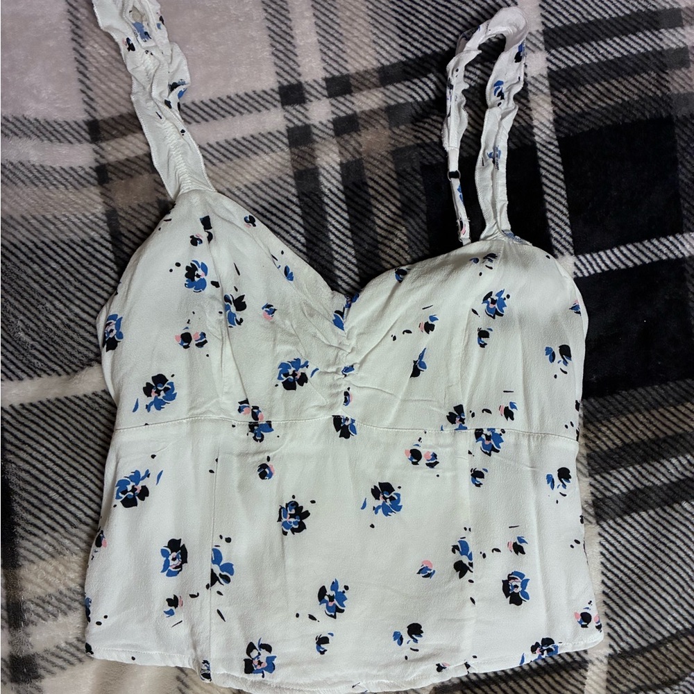 Abercrombie & Fitch Cropped White Floral Tank Top size Medium